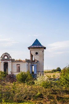 Conacul Orezeanu din comuna Traian